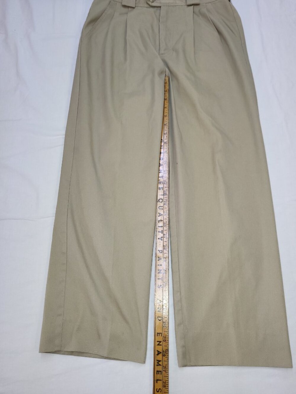 Vintage Tilley Endurables Tan Khaki Pleated Travel Pants Made In Canada Size 33 - Picture 4 of 11